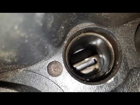 Видео: Что делать если Не запускается двигатель DEUTZ BF 6M2012c трактора Terrion 4200.