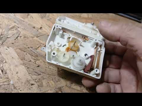 Видео: Радиохлам который выбрасывают люди. И не знают что в нем есть. Золото. Серебро.