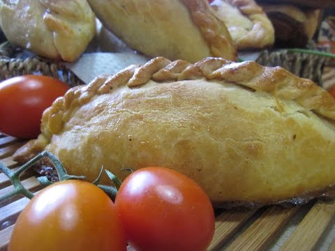 Видео: Рецепт- Караимские пирожки "Кибины"