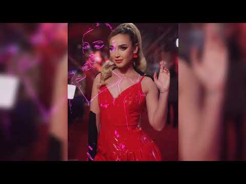 Видео: Ольга Бузова - Mira me bebè