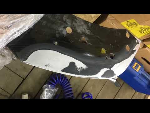 Видео: Ремонт карбона, как починить карбоновую деталь