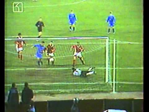 Видео: Levski-CSKA Обзор Part 4 -1998-2002- (2-3, 0-1, 3-1, 1-0, 2-0, 2-0, 2-0)