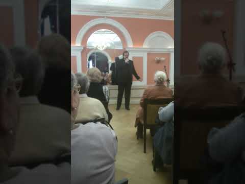 Видео: Я любил одну милую (Б.Мокроусов-А.Софронов).  Андрей Лаврешников (вокал), Е.Баженова (ф-но)