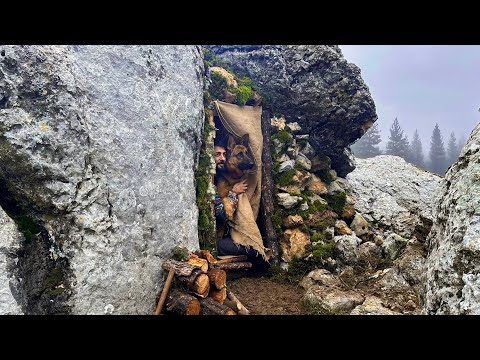 Видео: 3-дневный одиночный зимний кемпинг BUSHCRAFT; Я построил ПЕЩЕРУ с камином, ПРИЮТ ДЛЯ ВЫЖИВАНИЯ
