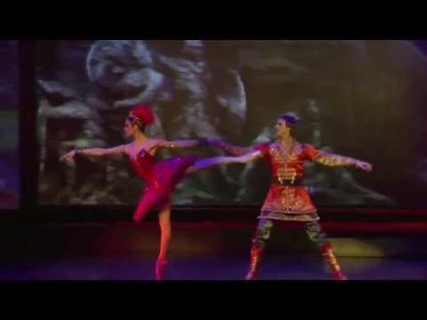 Видео: "Бал Сказок". "Жар-птица". Солисты - Ульяна Лопаткина, Андрей Ермаков