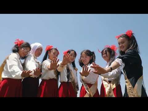 Видео: Жолчиева Динара Выпускники 2022-год Школа Ынтымак Т.Кулатов Ролик