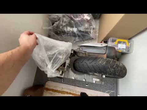 Видео: Yamaha jog rr часть 1