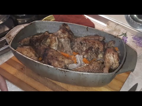 Видео: 🔥 Утка кусочками тушеная в собственном соку.