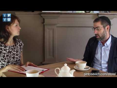 Видео: Как маме найти призвание / Интервью с Ицхаком Пинтосевичем / Пинтосевич и Света Гончарова