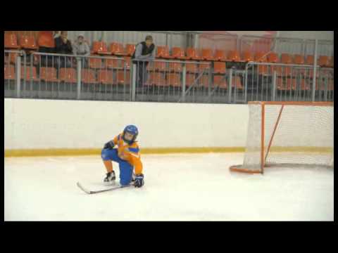 Видео: Мастер-класс Андрея Николишина. Подвижные игры на льду