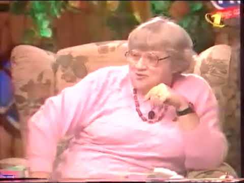 Видео: Чердачок Фруттис с Валерией Новодворской