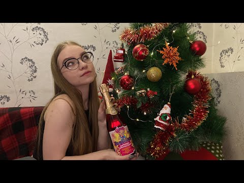Видео: АСМР Наряжаем ёлку и смотрим игрушки