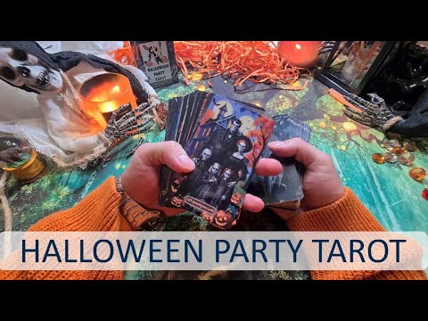 Видео: 🎃 СУПЕР АТМОСФЕРНАЯ КОЛОДА! HALLOWEEN PARTY TAROT от  MARINA MAIR 🎃