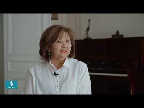 Видео: Кезінде атағы дүрілдеп тұрған қазақ әншісі туралы қазір неге ешкім білмейді? | Қияндағы қандастар