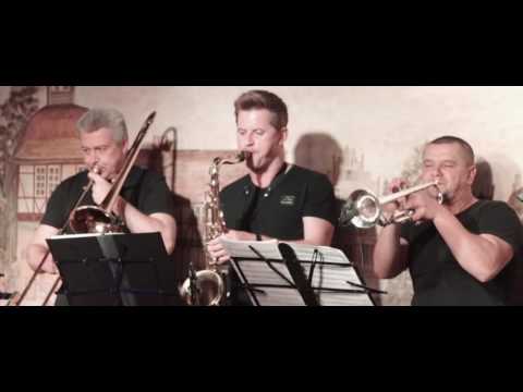 Видео: Выступление группы Trubetskoy в ресторане Августин