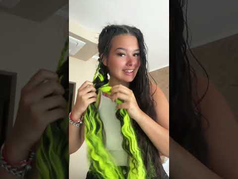 Видео: Разплитам плитки с КАНЕКАЛОН ! Уврежда ли се косата ? | Изпопада ли моята коса?