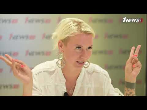 Видео: Релокантка Анастасия Князева о переезде в Баку, болезненном разводе и желании сменить гражданство