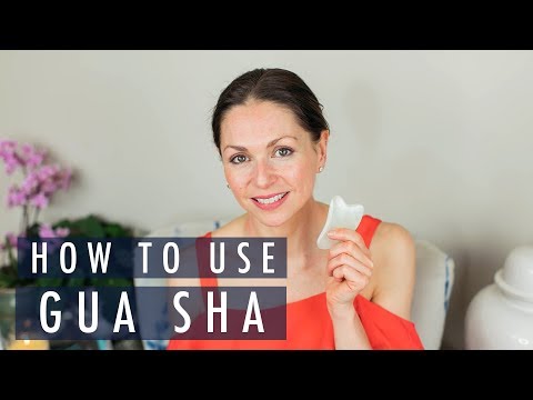 Видео: Как использовать ГУА ША для лица