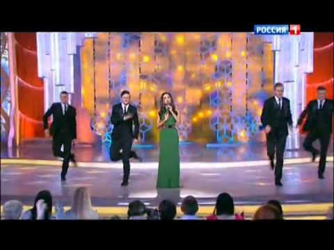 Видео: Зара -  Вспоминай меня (Субботний вечер 2014)