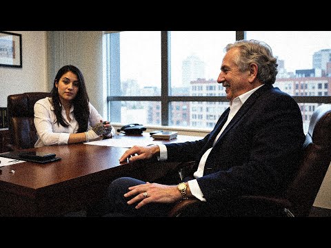 Видео: Скромная девушка отомстила за унижение так, что компания до сих пор в шоке