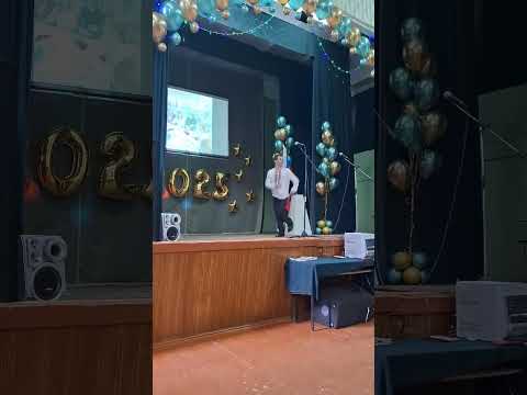 Видео: Денис Крылов тот самый вирусный марийский танцор диско танцует жжёт!