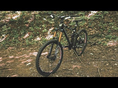 Видео: Байкчек на моето ЕНДУРО колело | Shockblaze skin ELITE PRO (FOX KASHIMA)