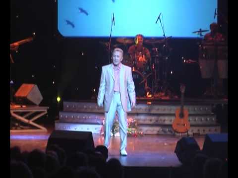Видео: Владимир Харламов - Журавли улетели на юг (концерт в Театре Эстрады 3.12.2008)