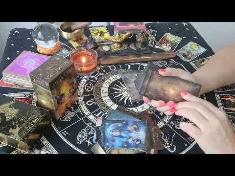 Видео: 🔥 Любовно Таро 🔥 Разговор между нас 💬 Две души говорят 💬 Коя сте вие 👗 Кой е той 👔