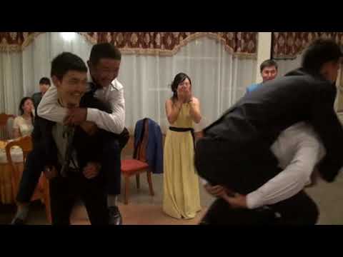 Видео: Бүтүрүү кечеси 2016-жыл, Кең-Арал айылы 3-бөлүм.