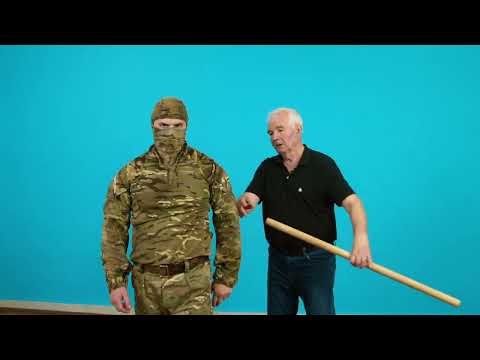 Видео: От удара палкой сбоку с пояснениями.