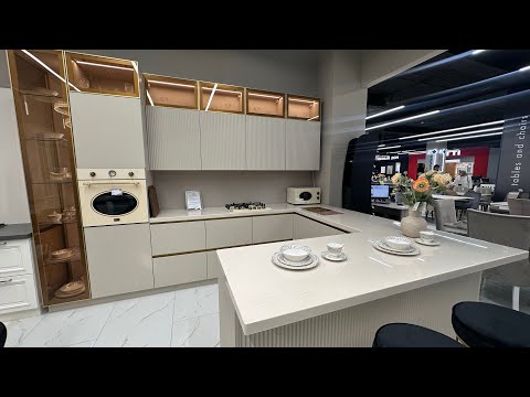 Видео: Магазин Киргу в Махачкале. Кухни, спальни, диваны, прихожие, посуда 🛋️ Кухня за 4 млн!