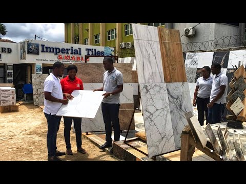 Видео: Посмотрите, что я заметил во время исследования рынка плитки в Бенин-Сити, о чем вам не расскажут...