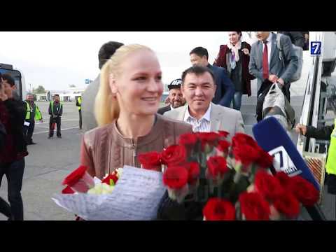 Видео: В Ош прибыла Чемпионка "UFC" Валентина Шевченко