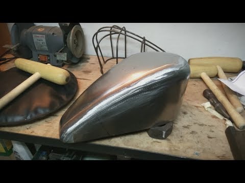 Видео: Изготовление бензобака на БОББЕР из Днепра Часть 1 / Making Gas Tank