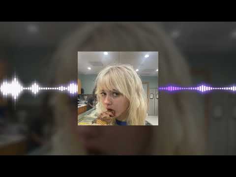 Видео: [free] CUPSIZE x ПОШЛАЯ МОЛЛИ x madk1d type beat - пламя