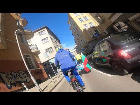 Видео: Каране с карго велосипеди - Cargo Bike Ride