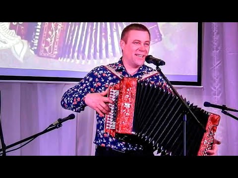 Видео: "Галина",  песня под гармонь. Поёт Василий Гордеев. Russian love song.