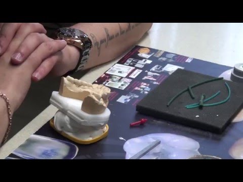 Видео: Литье и прессование керамики_Часть 1 #только для зубных техников #зуботехническая лаборатория