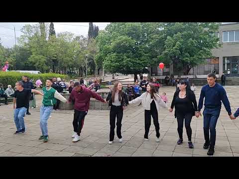 Видео: Тудоро, Тудоро и Дайчово хоро - Ирена Станкова