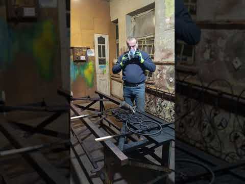 Видео: ФАРБУВАННЯ КОВАНИХ ЕЛЕМЕНТІВ