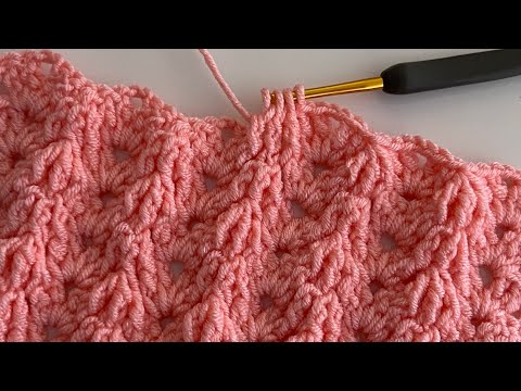 Видео: Красивый и легкий вязаный крючком шарф, шаль, выкройка детского одеяла для начинающих