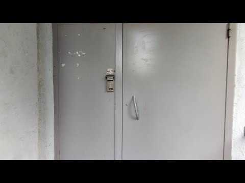 Видео: ⚡🔊Шикарный звук двигателя АН-180! Лифт (Самарканд-1981 г.в); город Тольятти; Мира 101, подъезд 2