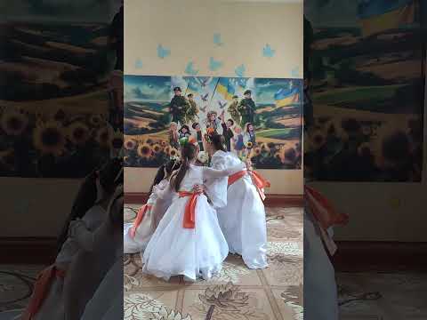 Видео: Хореографічна композиція "За лісами-горами" ансамбль "Золотий дзвін"