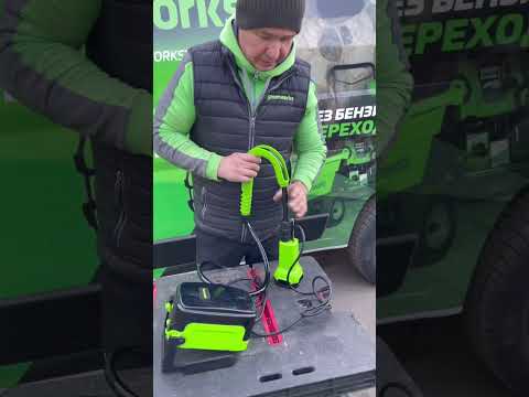 Видео: Насос аккумуляторный для полива Greenworks G24SWP, 24V (арт 3401007)