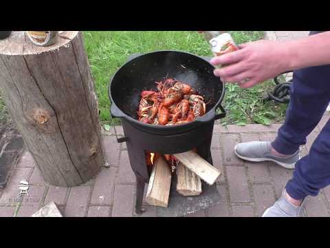 Видео: Жарим Раков в казане | Азиатская жарка по рецепту Ивана Раковара