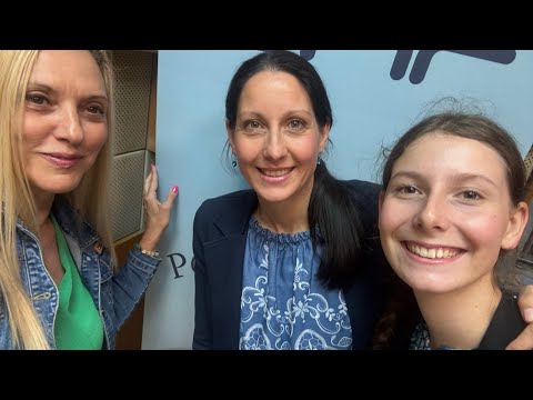 Видео: Новите различни деца с Мая и Ани Захариеви