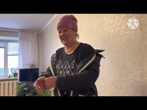 Видео: Посиделки деревенских бабушек.Поздравили Марию.Нас заметает.