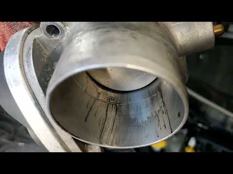 Видео: Просто чистка дроселя Renault scenic 2