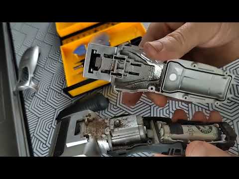 Видео: Ремонт электрической бритвы Panasonic ES-RW30