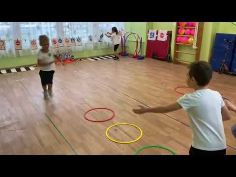 Видео: Досуг по ПДД в подготовительной группе.